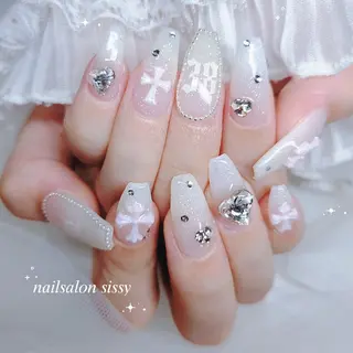 ネイル nailsalon sissy所属・sissy hatsuneのネイルデザイン