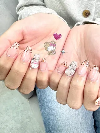 ネイル Nailsalon mui.所属・中家 亜紗子のネイルデザイン