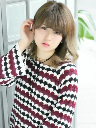 ミディアム カラー 正分 真美のヘアスタイル