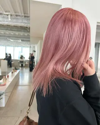 ミディアム STAN WOOD所属・似合わせcut 🔥yutakaのヘアスタイル