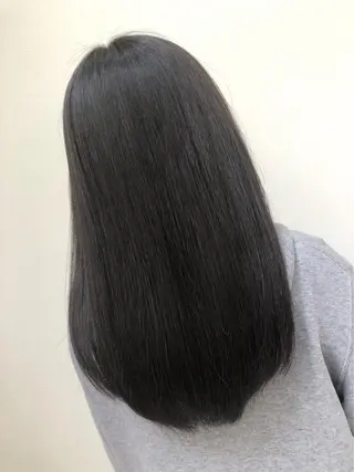 ロング ショート・ウルフ✂︎ 安住有咲子のヘアスタイル