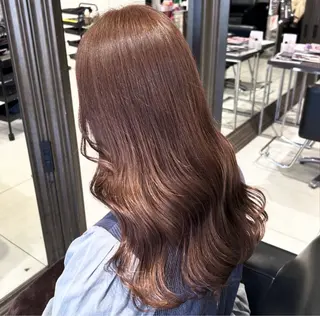 ロング カラー 室岡 彩樺のヘアスタイル