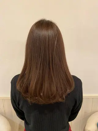 セミロング 宮内 真乃のヘアスタイル