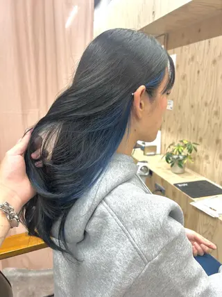 ロング 🌟nuup 岩田 一駿🌟のヘアスタイル