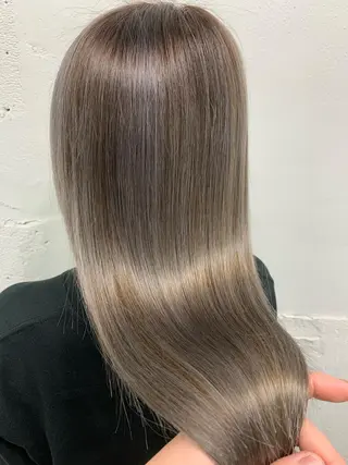 ロング カラー ヘアアレンジ 🎨カラー満足度 500%💫ヅル💫のヘアスタイル