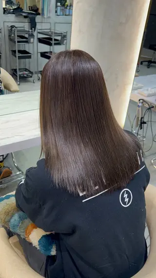 セミロング カラー 宮嶋 蓮のヘアスタイル