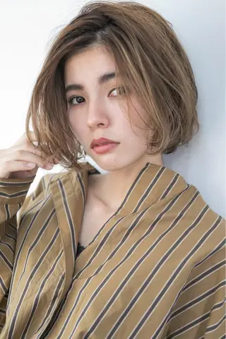 ショート 松木 信也のヘアスタイル