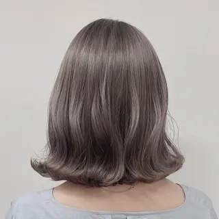ショート グレージュ 透明感 ブリーチなし田島晃汰のヘアスタイル