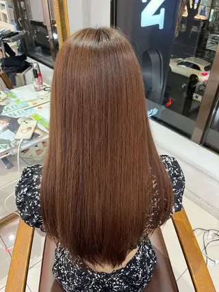 ロング 髪質改善ピンクカラー 💞はな🫧🎀のヘアスタイル
