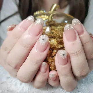 ネイル ネイルサロンベルティ .ひとみのネイルデザイン