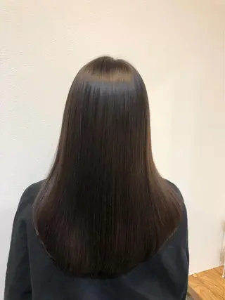 ロング 髪質改善ストレー ト指名NO.1林駿希のヘアスタイル