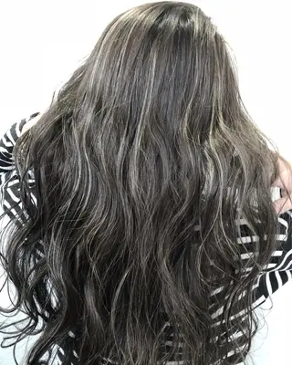 カラー ブリーチ毛縮毛矯正 👑山口のヘアスタイル