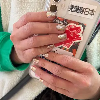 ネイル NAKAKARIYA .Rのネイルデザイン