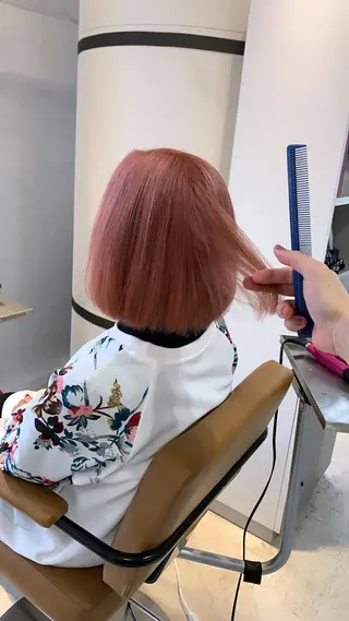 ショート 派手髪支持率No1 Eisukeのヘアスタイル