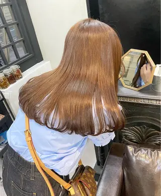 ロング ブリーチなしダブルカ ラー🩶manamiのヘアスタイル