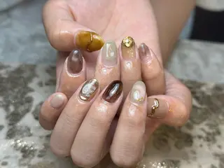 ネイル La vie mi nailニュアンスのネイルデザイン