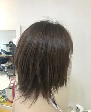 ミディアム カラー 横田 尚登のヘアスタイル