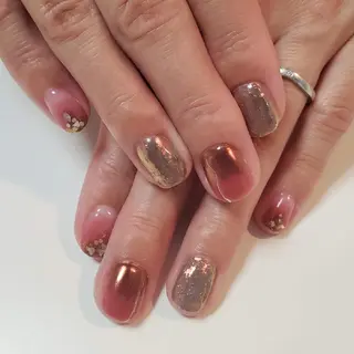 ネイル ネイル&フットケアサロンアイアムアイ所属・ネイリスト モリシタのネイルデザイン