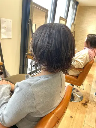 ミディアム 亀川蓮 Agu hairのヘアスタイル