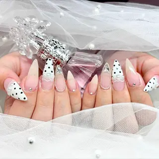 ネイル TiTi pomme akaneのネイルデザイン