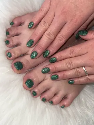 ネイル Basic本厚木店 𝑨𝒀𝑼✨️のネイルデザイン