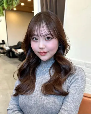 セミロング カラー 顔周りcut/ 艶ワンカラー♥ちさきのヘアスタイル