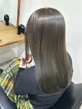 ロング カラー ✨🎨ブリーチなし 透明感カラー✨美友のヘアスタイル