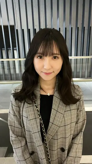 カラー 服部 沙弥佳のヘアスタイル