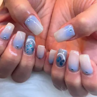 ネイル MIRA NAILROOM SALON所属・MIRA NAILROOMのネイルデザイン