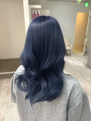 ロング カラー ate.心斎橋 まゆのヘアスタイル