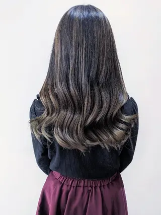 ロング カラー 🌈完全個室🌈 ZAWA.のヘアスタイル