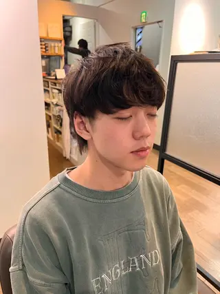 ミディアム パーマ メンズ CHROM TOKYO the  Barber 新宿店所属・畠山 敦匡のヘアスタイル