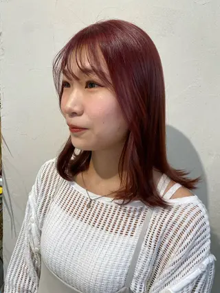 カラー 綾香 /透明感カラーのヘアスタイル