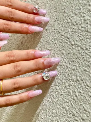 ネイル Mona【パラジェル ・長さ出し専門店】のネイルデザイン