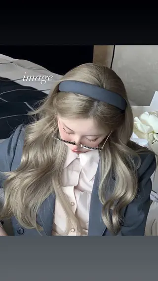 セミロング カラー ヘアアレンジ EMANON池袋3rd所属・ナチュラル艶髪 なおき｜池袋美容師のヘアスタイル