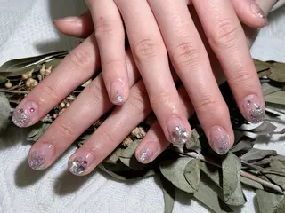 ネイル TOUTOU所属・TOUTOU. Yuriのネイルデザイン