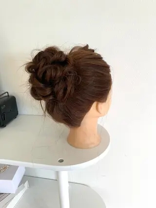 ヘアアレンジ 新宿/新宿三丁目 yuinaのヘアスタイル