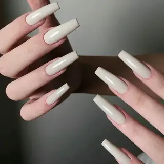 ネイル マギー ネイル🦋のネイルデザイン