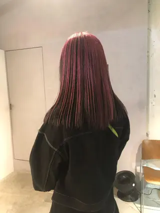 カラー yuragi所属・竹内 絢香のヘアスタイル