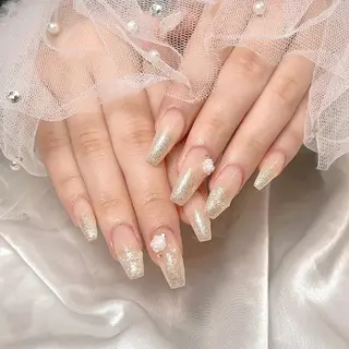 セミロング che'ri nailのネイルデザイン