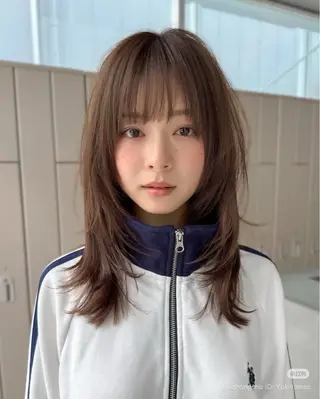 セミロング 【arc】 佐藤未希穂/レイヤーのヘアスタイル