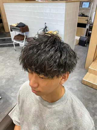パーマ メンズ メンズ特化LIBER 石川玲央のヘアスタイル