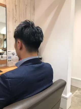 ショート メンズ 鈴村 大介のヘアスタイル