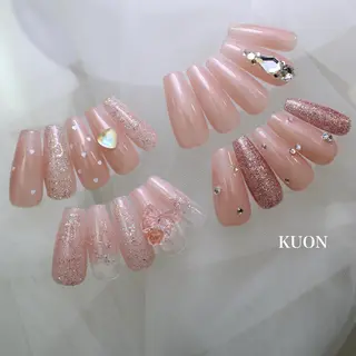 ネイル KUON 本町阿波座のネイルデザイン