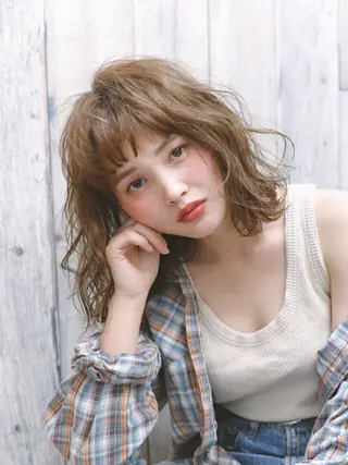 セミロング カラー パーマ ヘアアレンジ ⭐️ハイクオリティ カラー杉本雄志⭐️のヘアスタイル