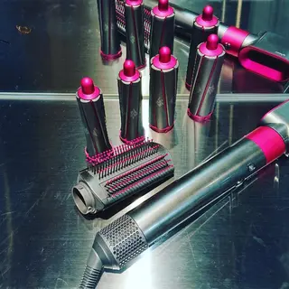 美髪✨LAKOLA  池袋✨のヘアスタイル