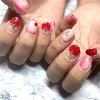 ネイル Nails VINATI所属・ササキスズナ Jr.ネイリストのネイルデザイン