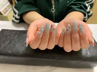 ネイル しょう えんきんのネイルデザイン