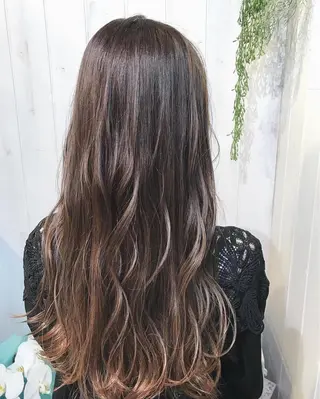 ロング カラー charme【 シャルム 】所属・ボブ/レイヤー/ nanamiのヘアスタイル