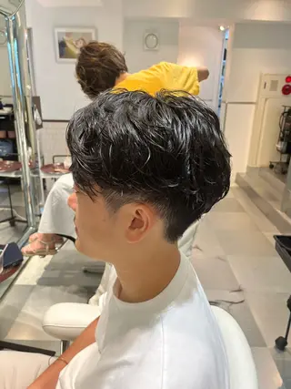 パーマ メンズ コテ巻き風パーマ 藤澤　知彌のヘアスタイル